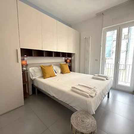 Casa Celeste,stazione, Centro E Borgo Antico *