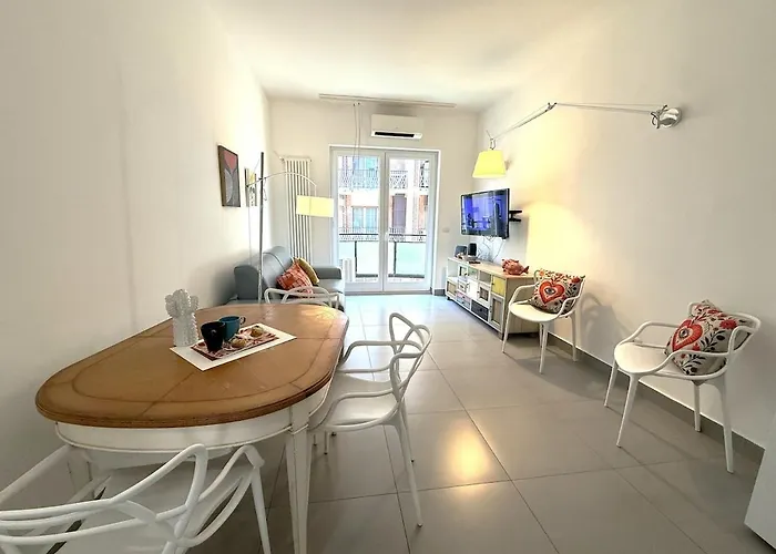 Apartment Casa Celeste,stazione, Centro E Borgo Antico Bari