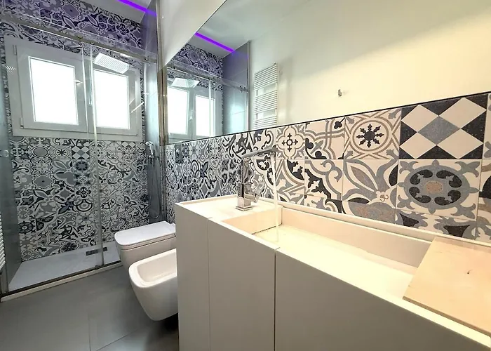 Apartment Casa Celeste,stazione, Centro E Borgo Antico